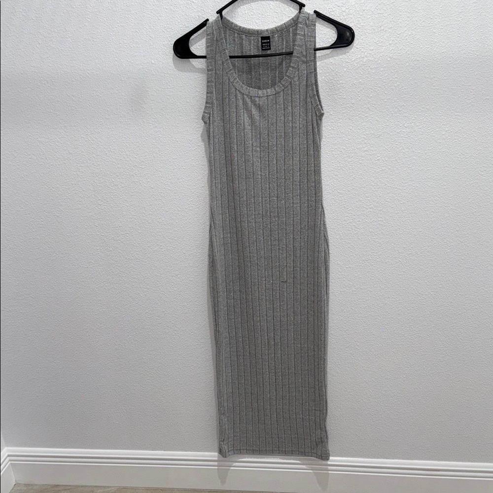 Gray Sleeveless Ribbed Dress